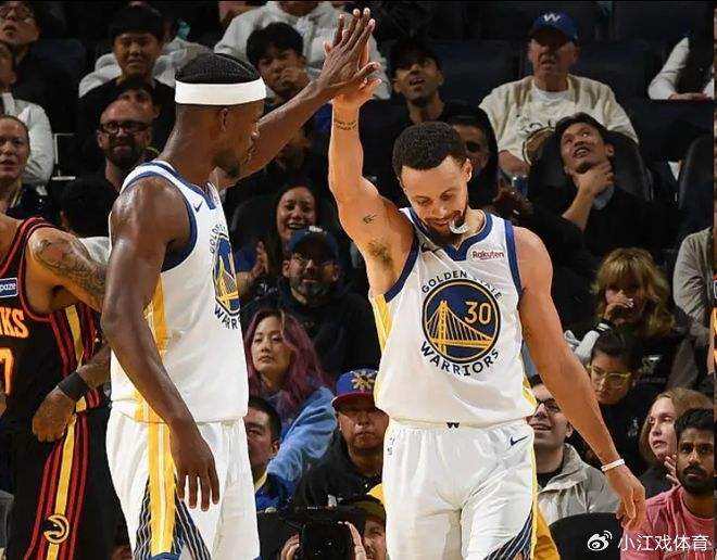 皇冠官网-库里和巴特勒同砍30+分勇士0胜3负！外线三分42投仅10中太扎心|吉米·巴特勒|斯蒂芬·库里|金州勇士队|体育赛事讨论|亚特兰大老鹰队_新浪体育_新浪新闻