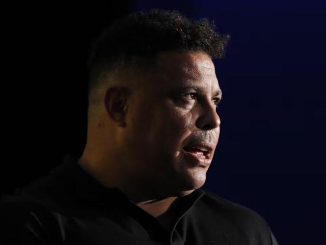 皇冠体育入口-地方足协齐心力挺现任主席，大罗沮丧退出足协大选